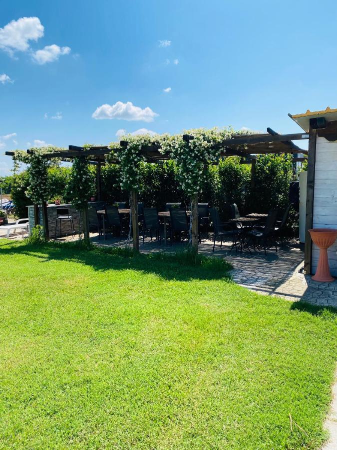 B&B Villa Degli Angeli Bernalda Exteriér fotografie